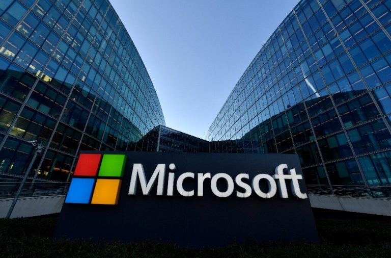 Microsoft Bangun Data Center AI