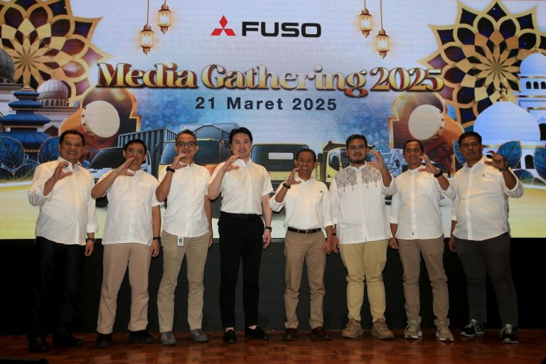 Capai Pangsa Pasar 38,1%, Mitsubishi Fuso Siapkan Strategi Layanan Purna Jual 2025