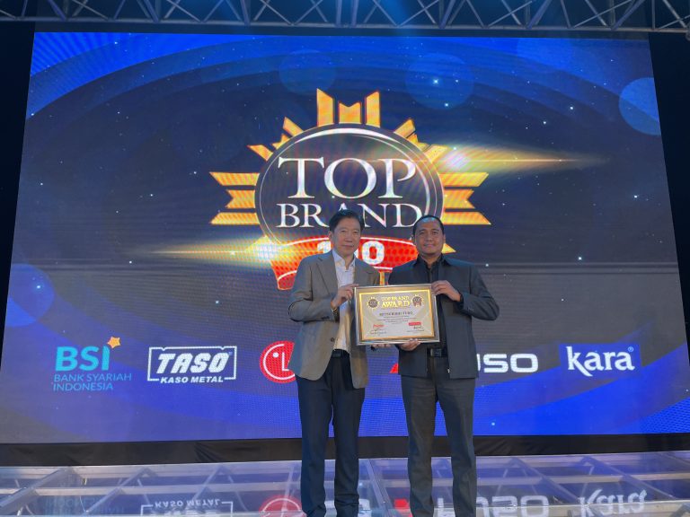 Mitsubishi Fuso Raih Penghargaan Bergengsi di Kelas Kendaraan Niaga