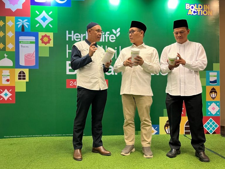 Langkah Strategis, Herbalife Indonesia Resmi Bersertifikasi Syariah