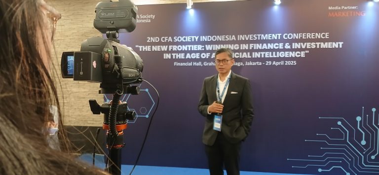 CFA Society Indonesia: Pentingnya Adaptasi AI dalam Industri Jasa Keuangan