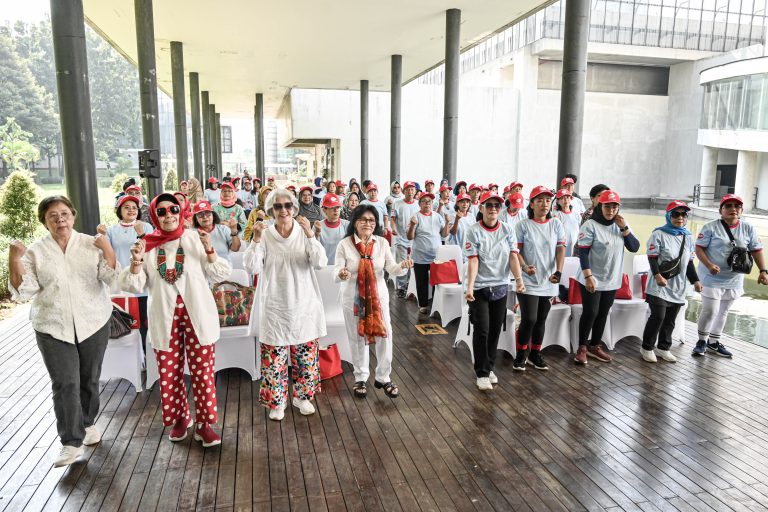 Rayakan Hari Lansia Nasional 2025, Nestlé Boost Optimum Fokus pada Kesehatan dan Kemandirian Lansia