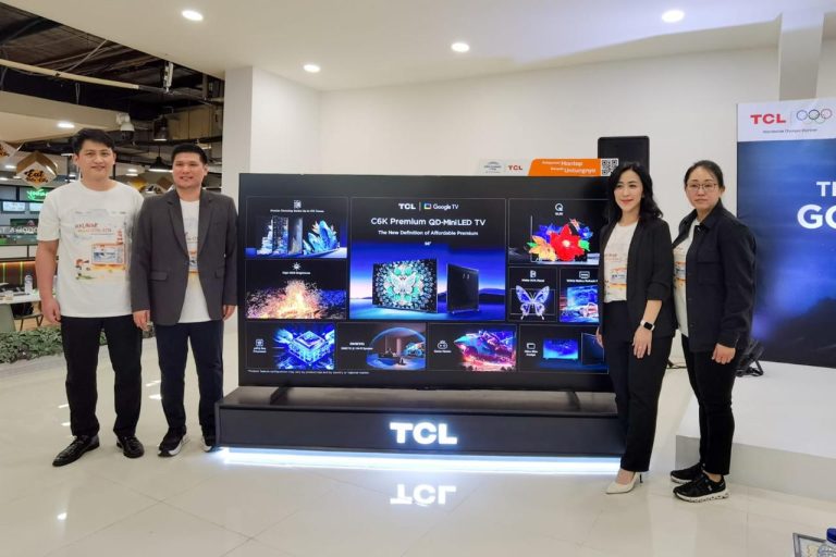 TCL Hadirkan TV 98 & 85 Inci Eksklusif di Electronic City