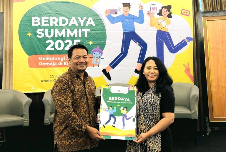 Cegah Eksploitasi Online, Swipe Safe ChildFund Bekali Ribuan Anak & Remaja Indonesia