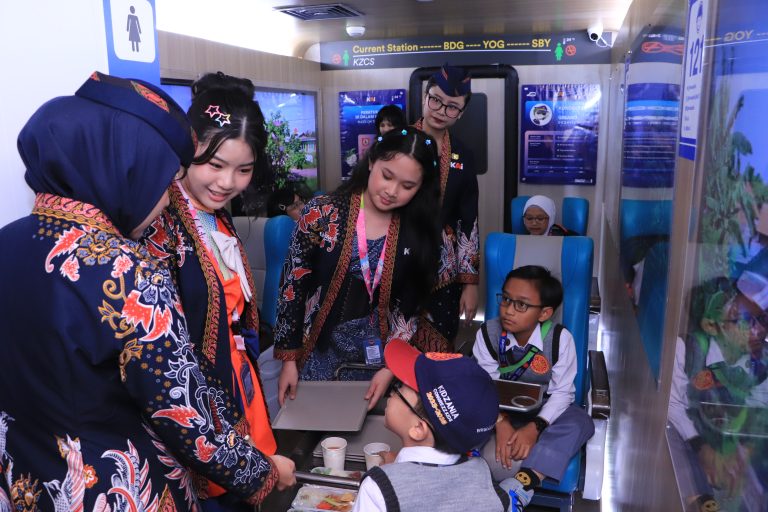 PT KAI & KidZania Jakarta Luncurkan Wahana Edukasi Perkeretaapian untuk Anak