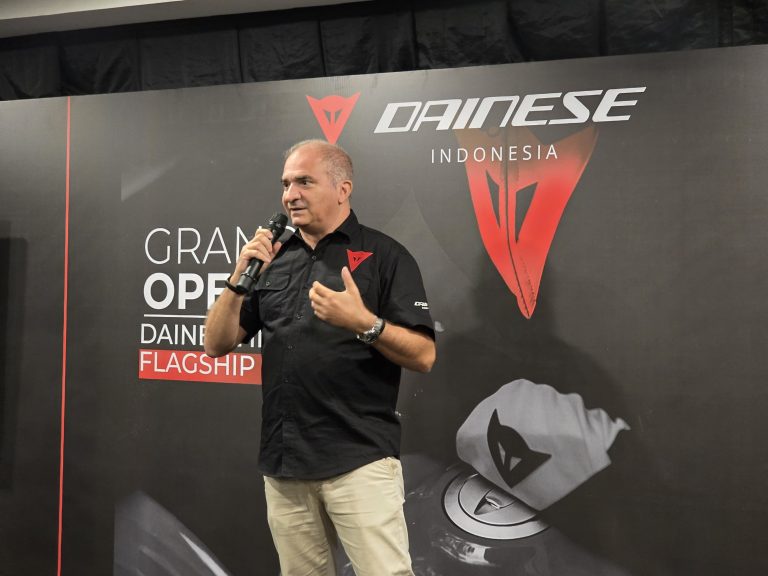 Dainese Buka Flagship Store Pertama di Jakarta, Lengkap dengan Layanan Custom Work