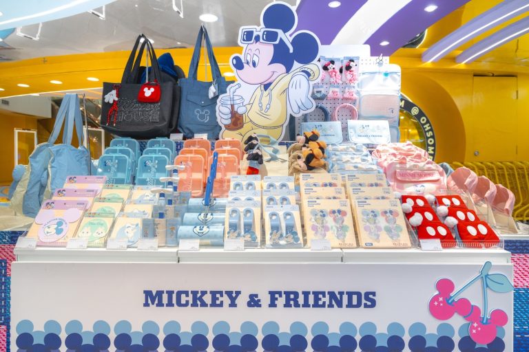 OH!SOME Rayakan Ulang Tahun Pertama dengan Koleksi Eksklusif Mickey Mouse