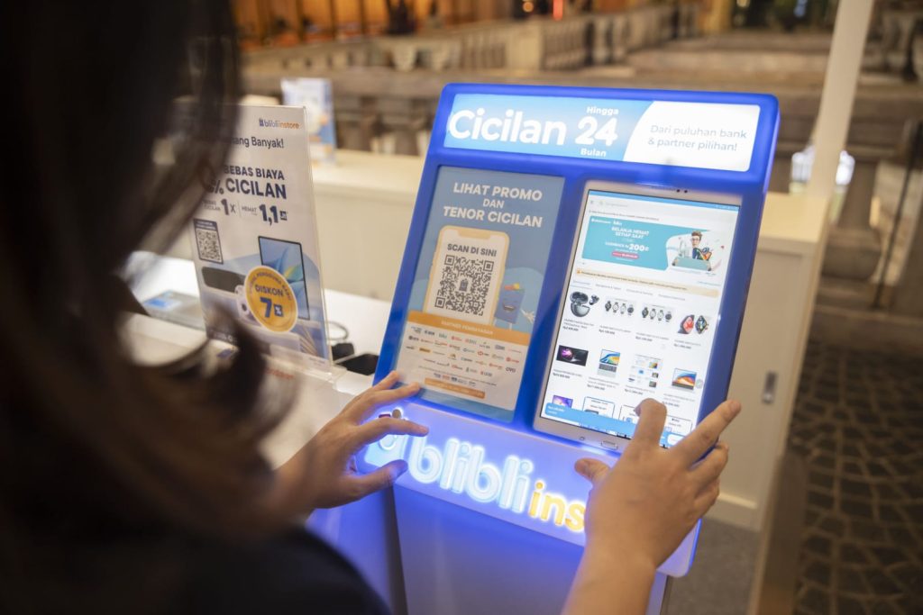 Bagi Blibli, peran PR tidak lagi sekadar menyebarkan press release atau publikasi. Tim PR berperan sebagai mitra strategis yang membangun messaging architecture agar semua narasi brand tetap selaras namun tetap memiliki suara unik masing-masing.