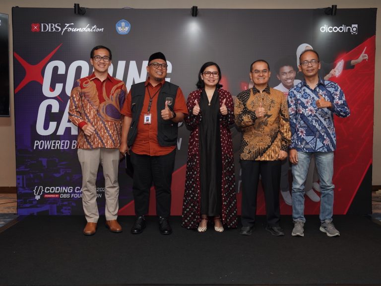 DBS Foundation & Dicoding Siap Cetak 70.000 Talenta Digital Indonesia DBS Foundation & Dicoding Siap Cetak 70.000 Talenta Digital Indonesia