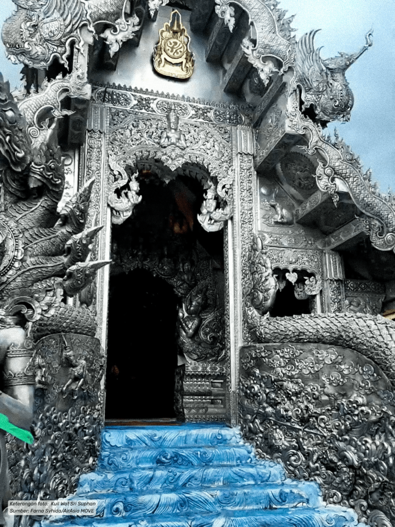 4 Wat Sri Suphan – Spiritualitas dalam Ukiran Perak