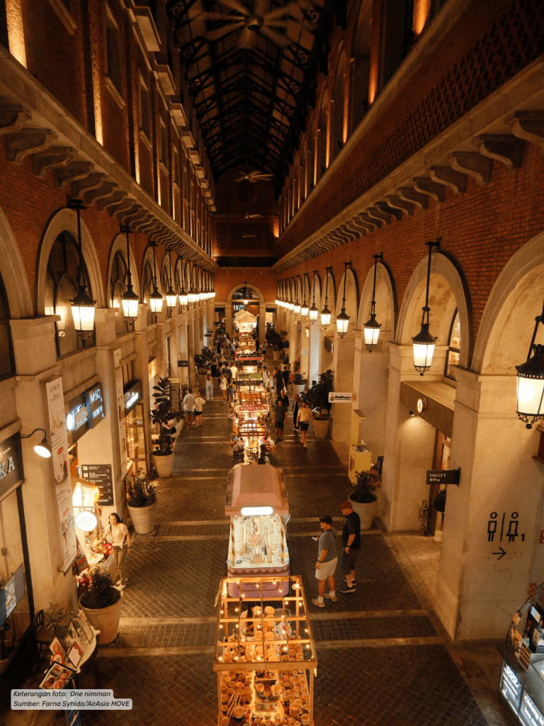 3. One Nimman – Pusat Gaya Hidup Kreatif & Komunitas Lokal