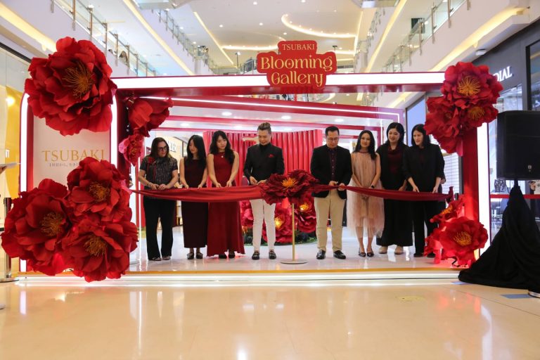 Dukung Ekspresi Diri Perempuan, Tsubaki Gandeng DOMMA, FAYT, SORA, dan Beet & Cone dalam ‘Blooming Gallery’