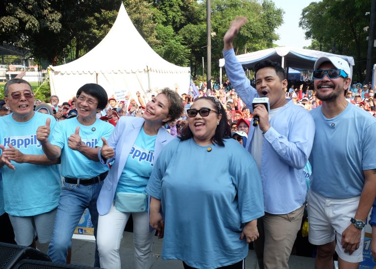 WINGS Care Luncurkan Happily Popok Celana Dewasa 3in1