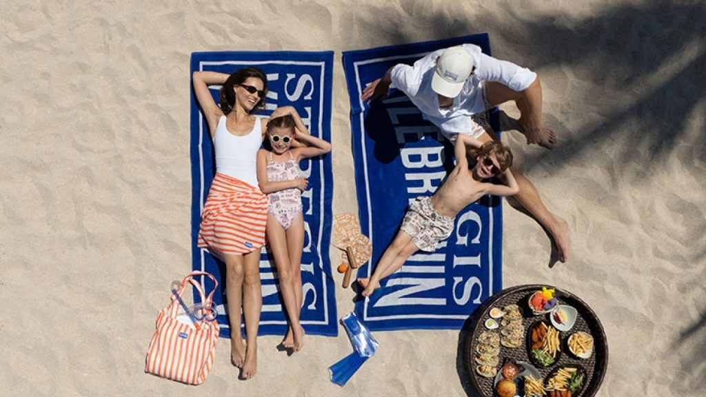 The St. Regis Bali Resort, Vilebrequin, kolaborasi St. Regis Vilebrequin, luxury resort Bali, koleksi kapsul fashion, liburan keluarga Bali, Family Traditions Package, resort tepi laut Nusa Dua, luxury lifestyle Bali, St. Regis Butler Service,l St. Regis × Vilebrequin , Family Traditions Package 