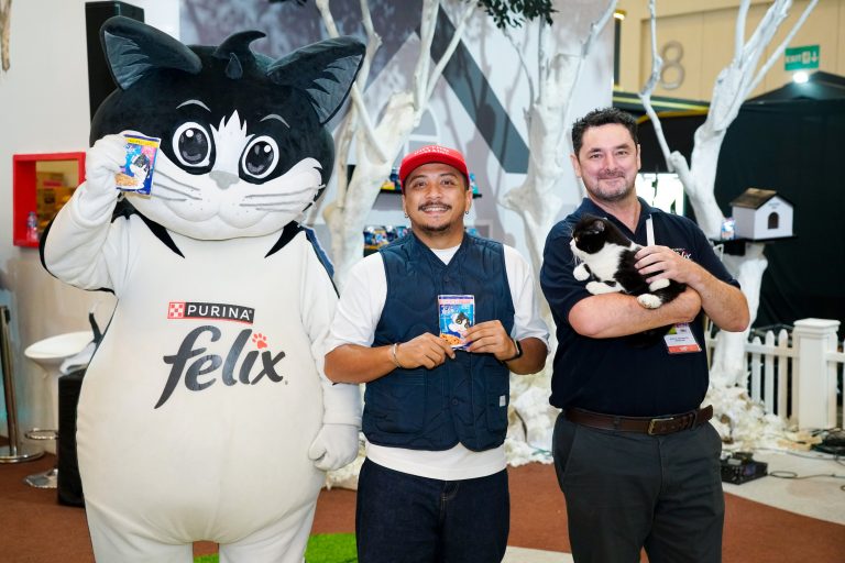 PURINA® FELIX dan Sal Priadi Gelar Kampanye ‘Ayo Kita Pergi Makan’ di IIPE 2025