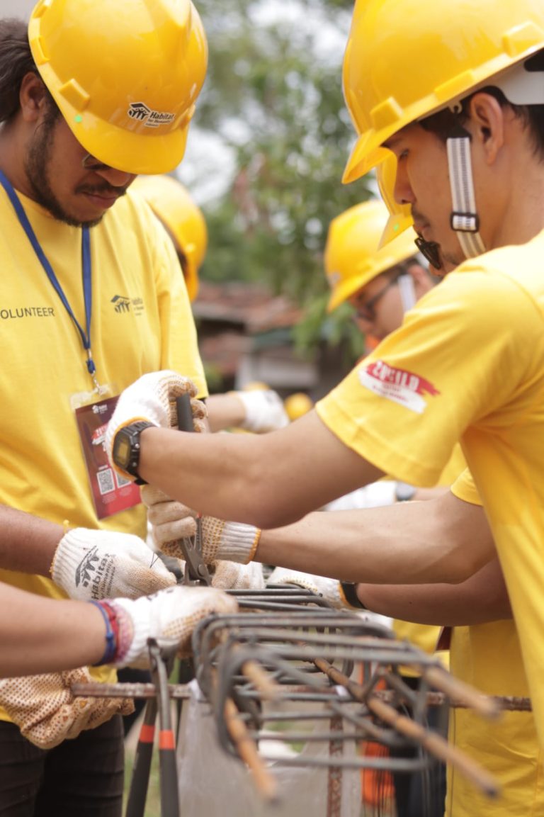 APLUS, bahan bangunan