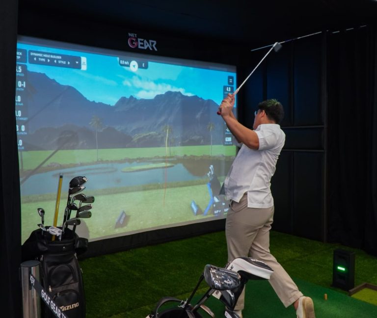 BenQ dan Golf Gear Technology Luncurkan Pengalaman Golf Simulator Realistis di ISFEX 2025